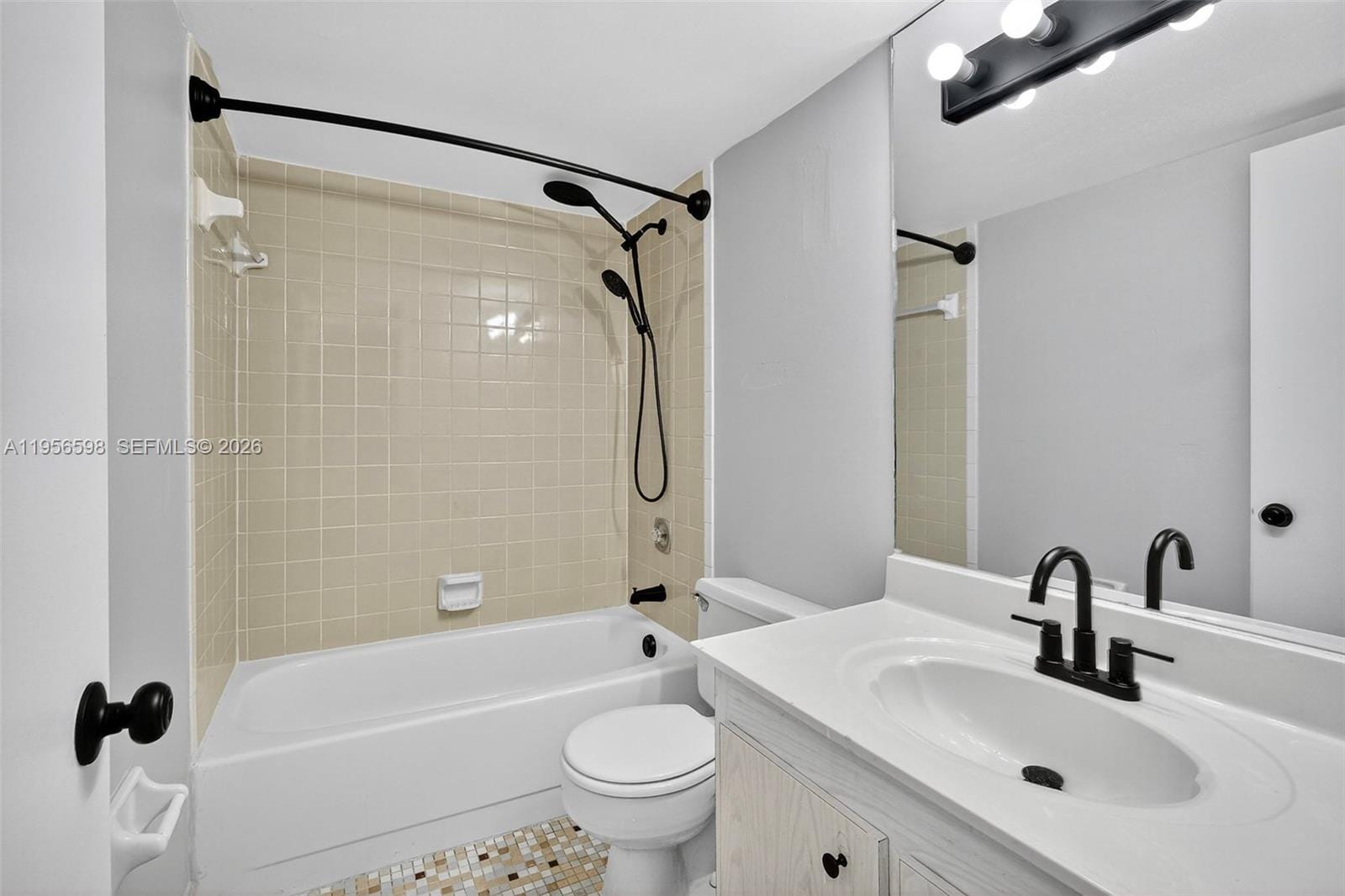 2924 Collins Avenue 501, Miami Beach, FL 33140 photo 18