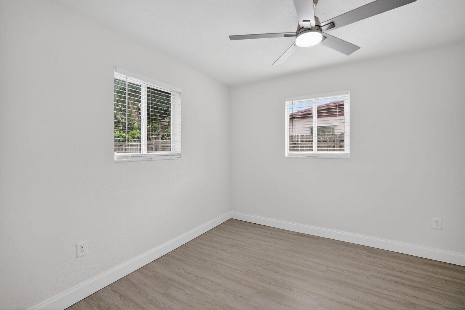 631 N 70th Avenue, Hollywood, FL 33024 photo 14