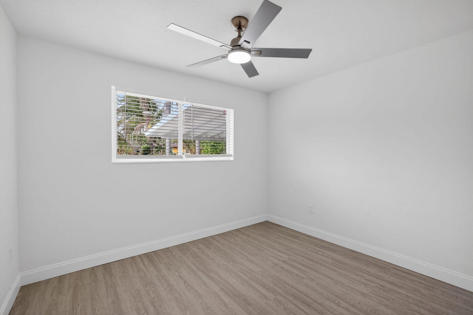 631 N 70th Avenue, Hollywood, FL 33024 photo 19