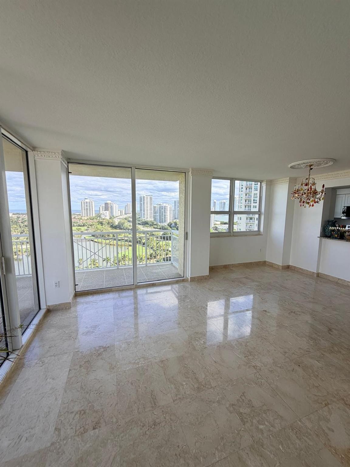 19501 W Country Club Drive 1814, Aventura, FL 33180 photo 23