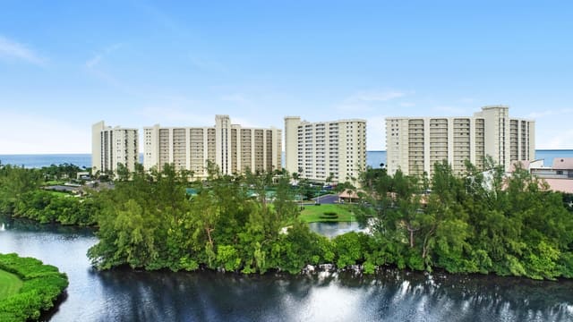 200 Ocean Trail Way #510, Jupiter, FL 33477