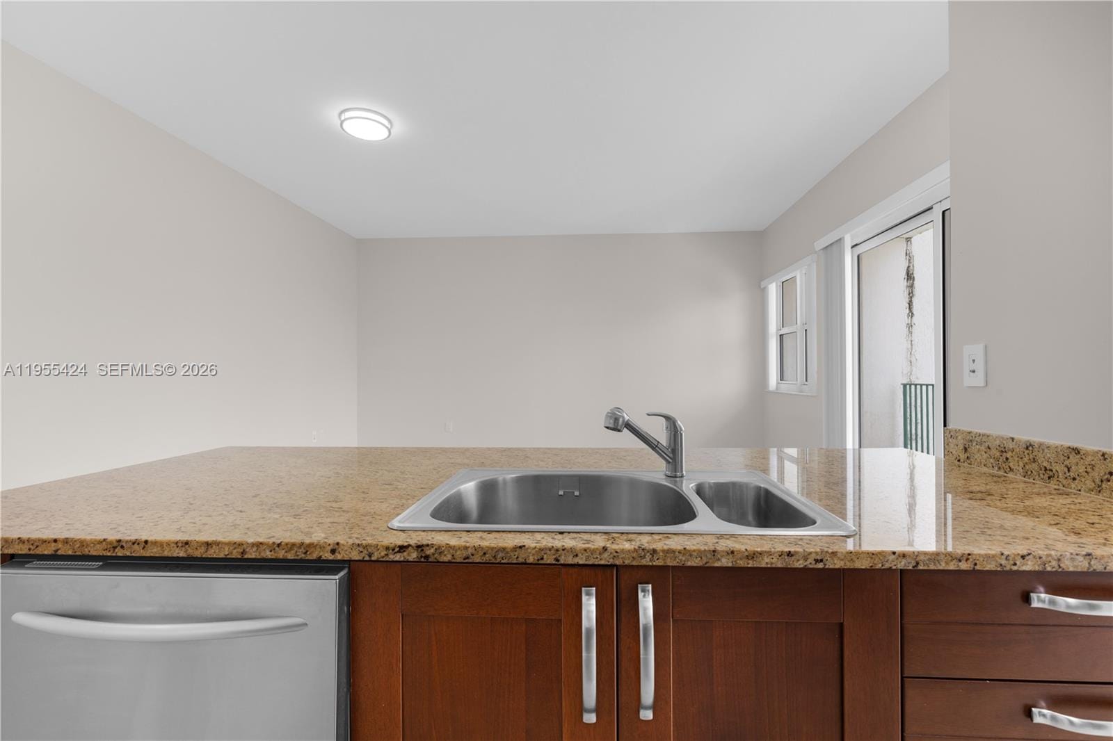 20000 E Country Club Drive 402, Aventura, FL 33180 photo 13