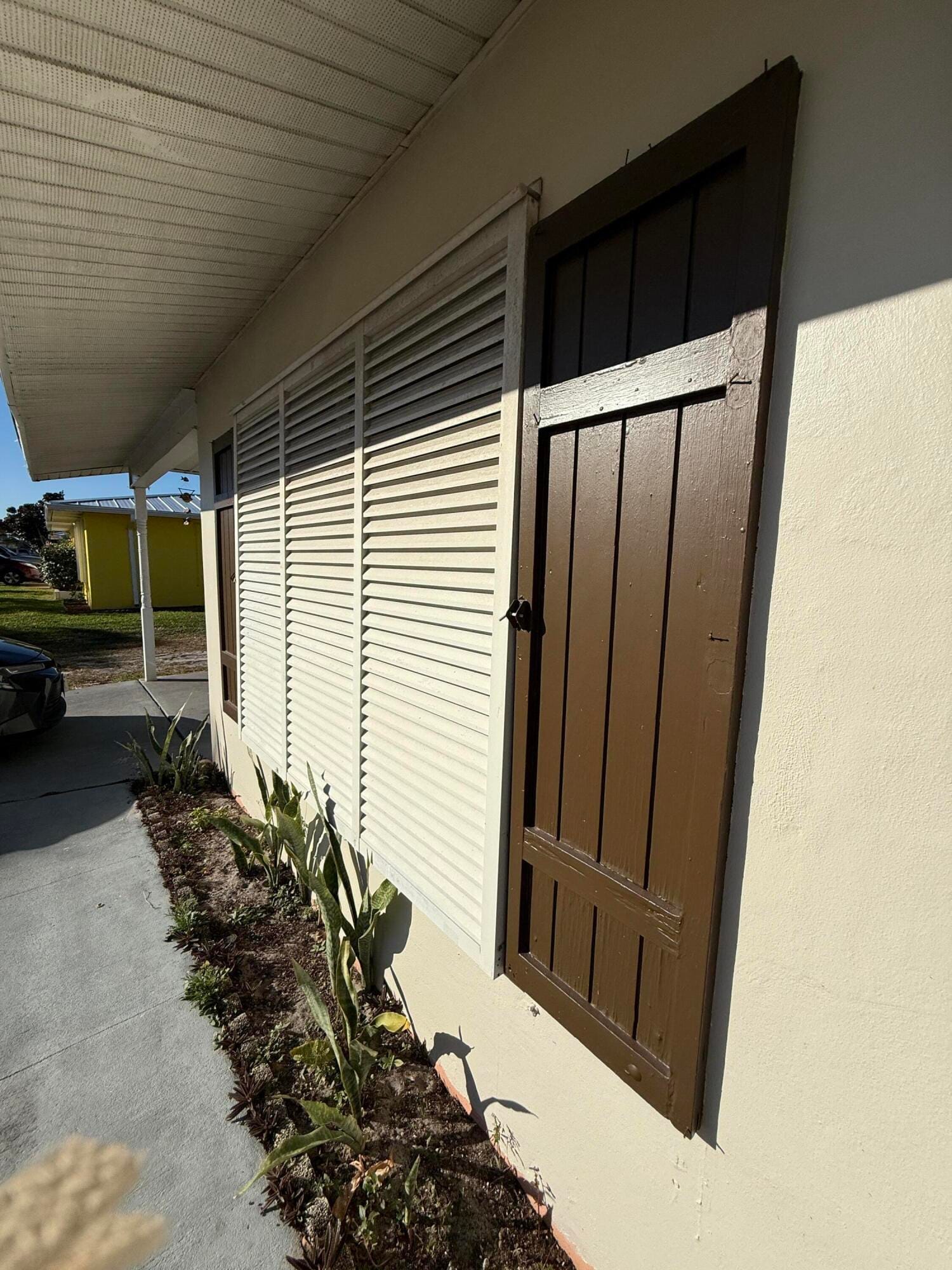 738 SW Ravenswood Lane — photo 3