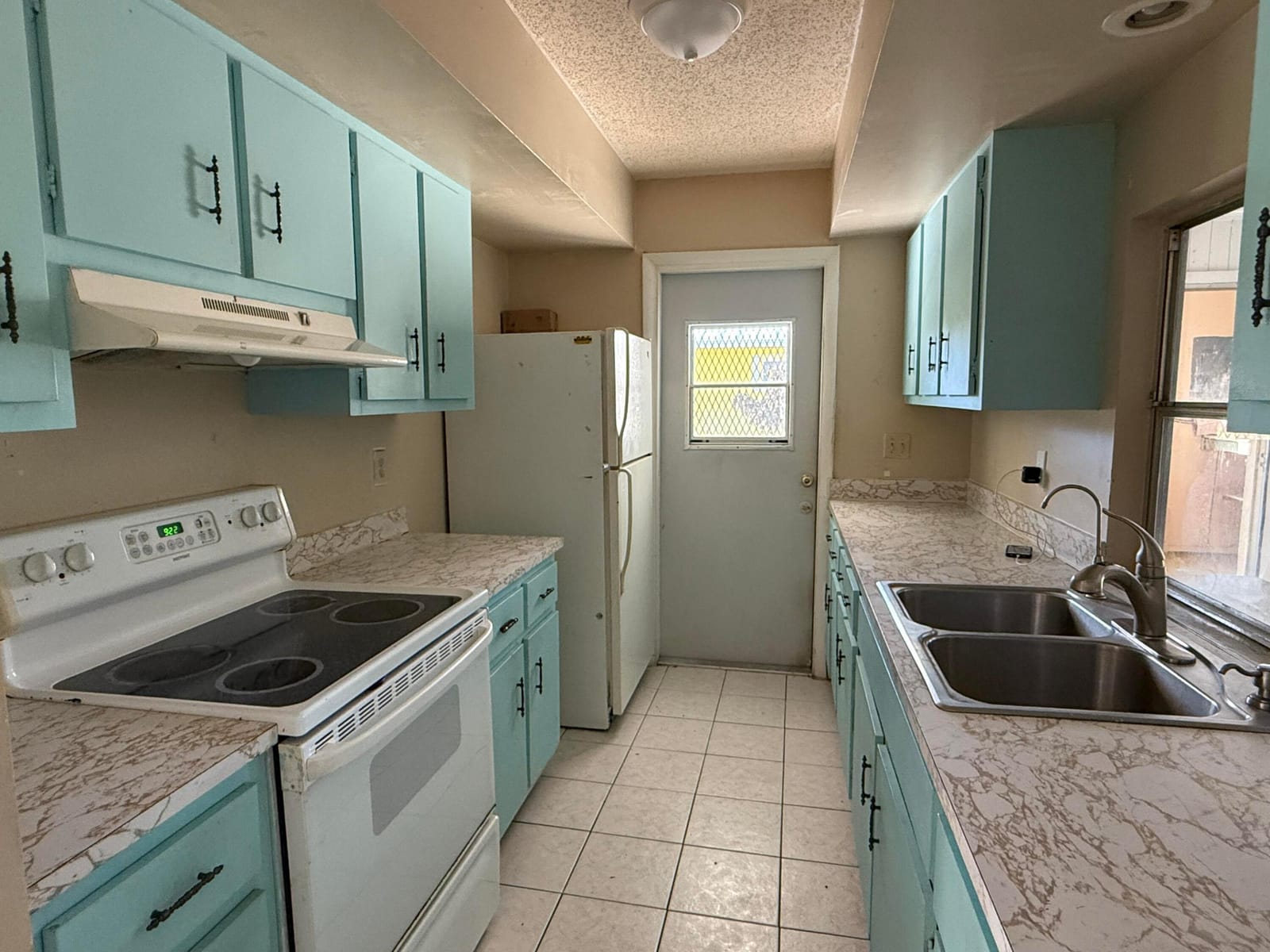 738 SW Ravenswood Lane — photo 6