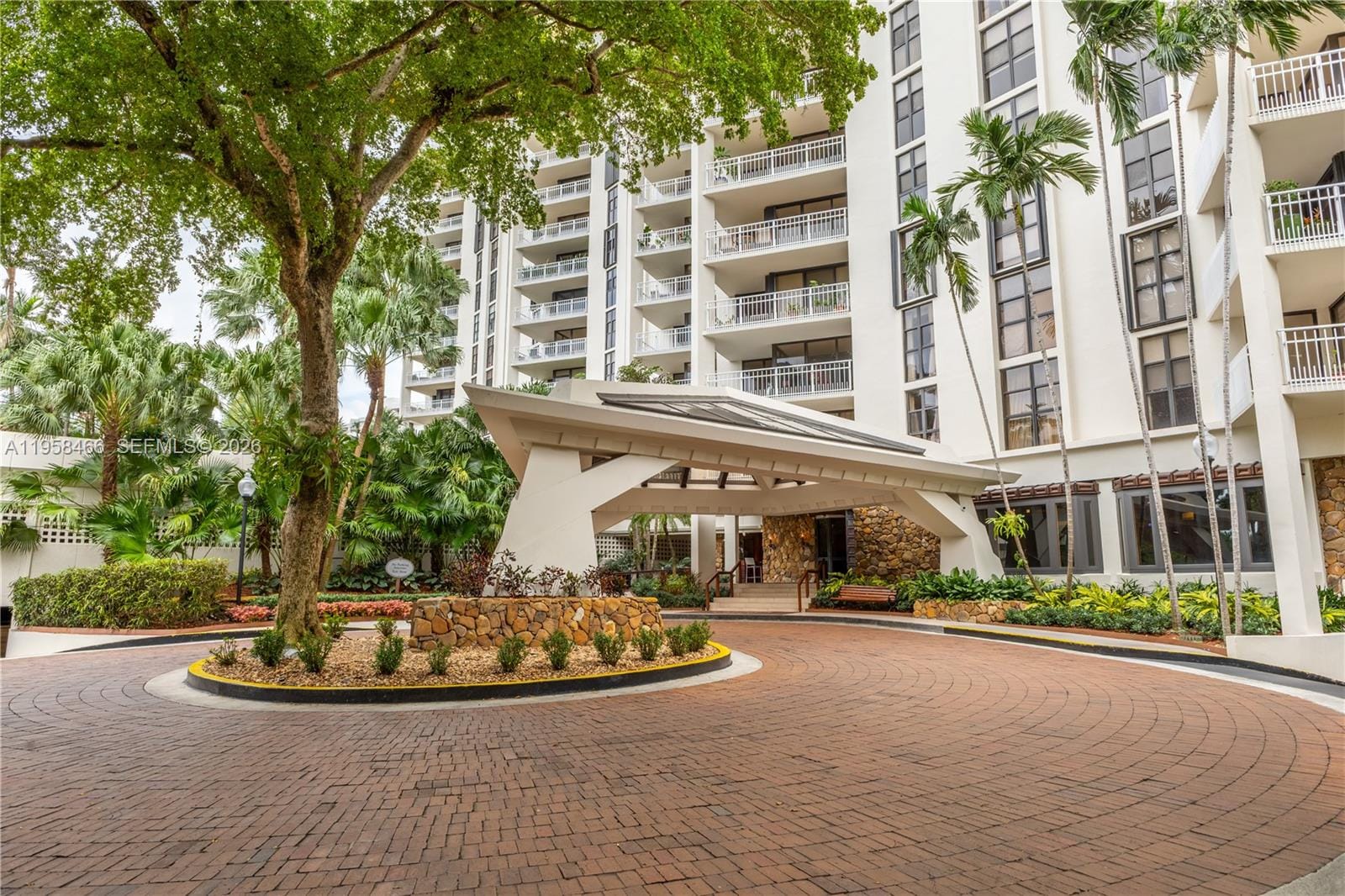 1000 Quayside Terrace 506, Miami, FL 33138 photo 27