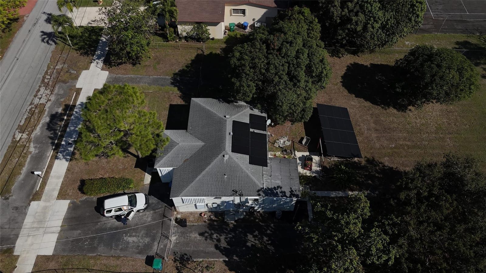940 NW 151st Street, Miami, FL 33169 photo 6