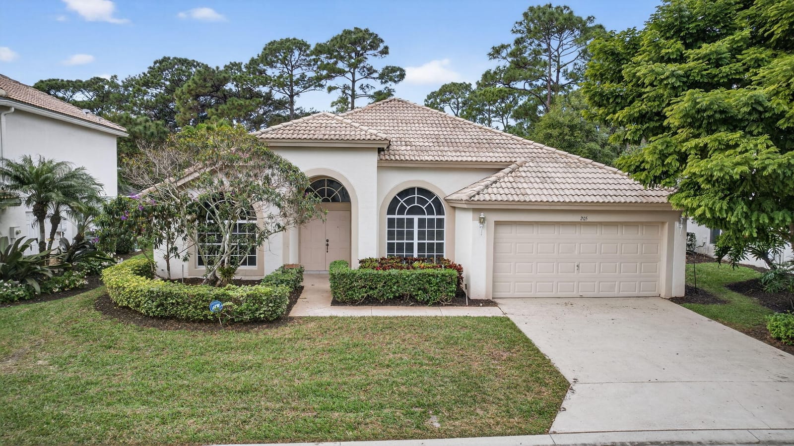205 Bent Tree Drive, Palm Beach Gardens, FL 33418