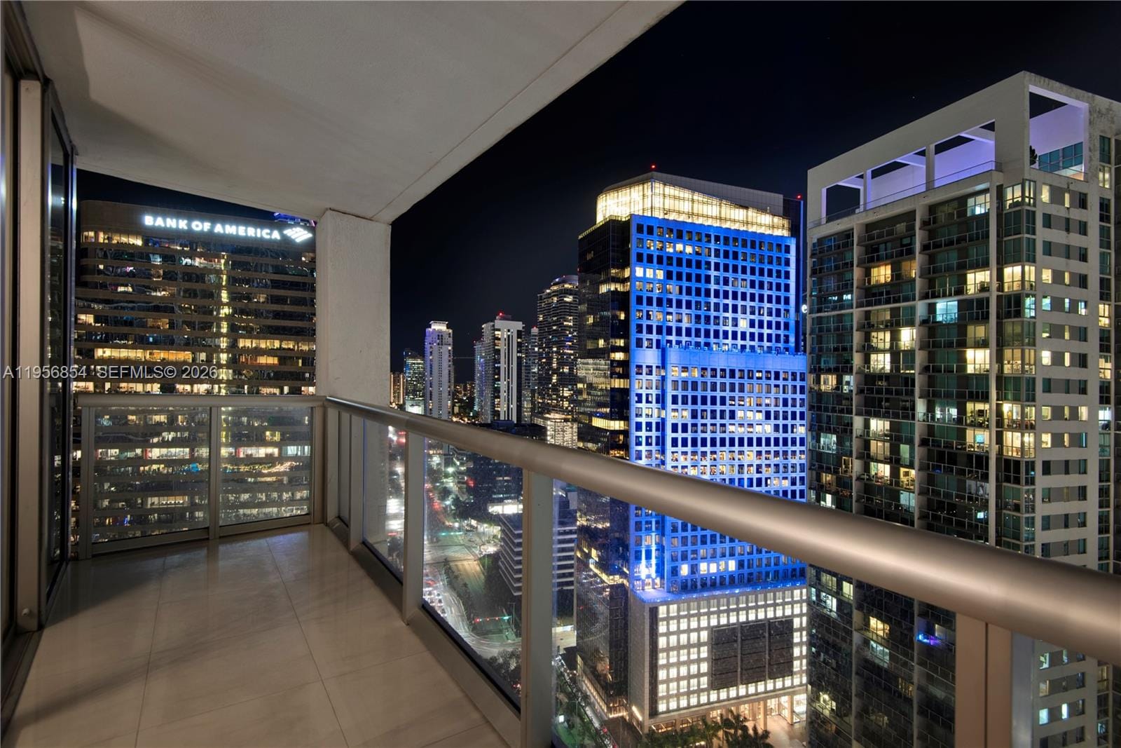 485 Brickell Avenue 3208, Miami, FL 33131 photo 13