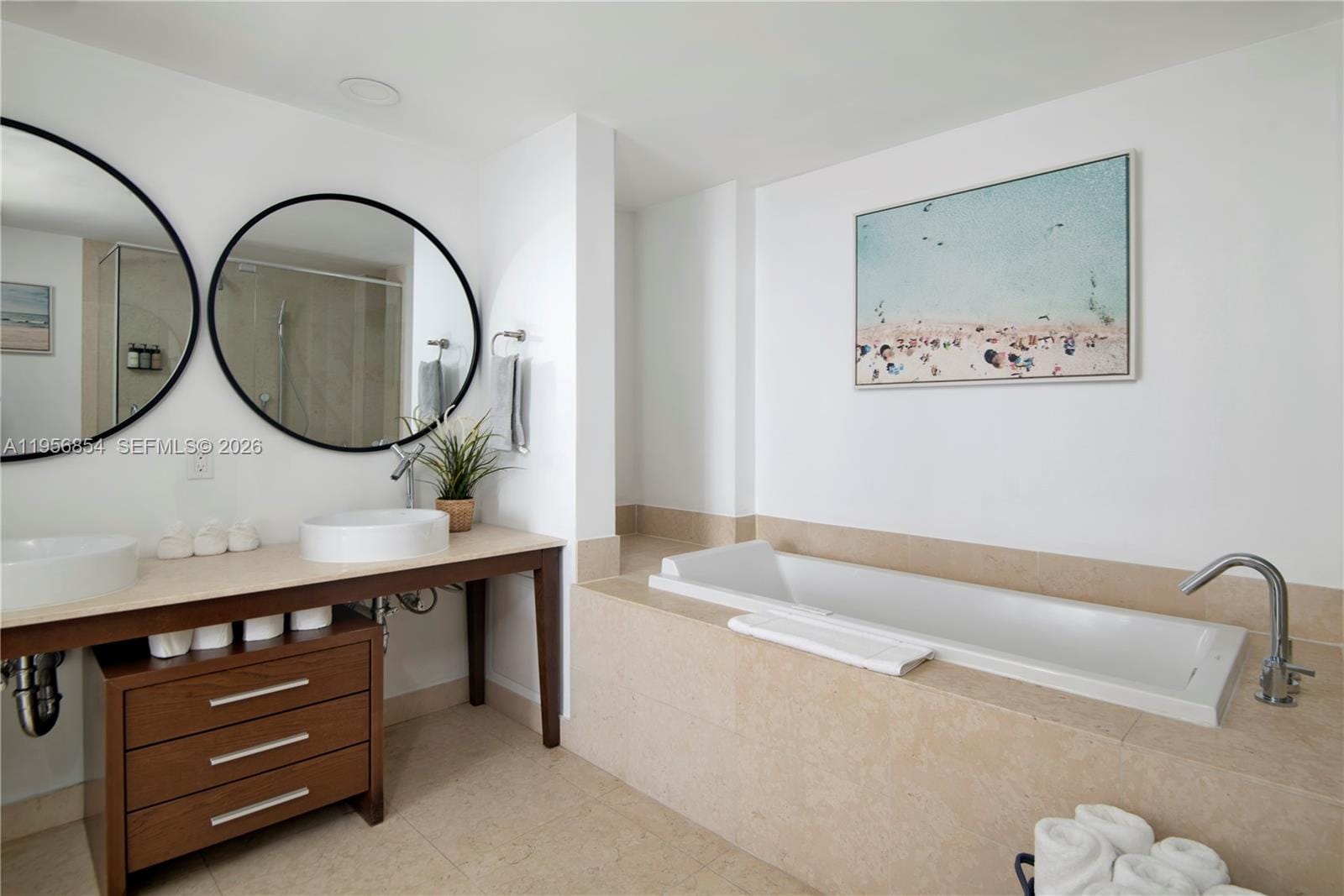 485 Brickell Avenue 3208, Miami, FL 33131 photo 21