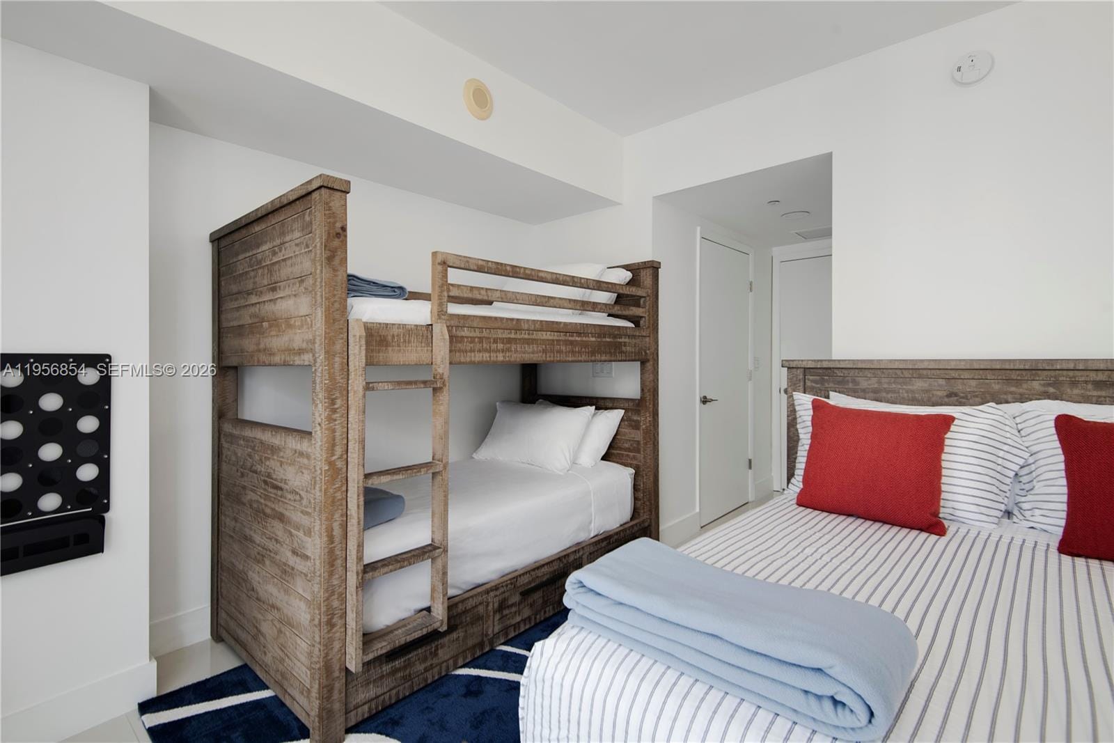485 Brickell Avenue 3208, Miami, FL 33131 photo 26