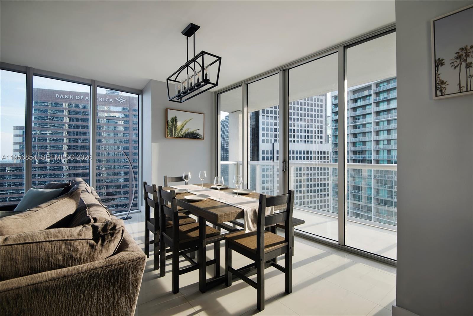 485 Brickell Avenue 3208 — photo 5