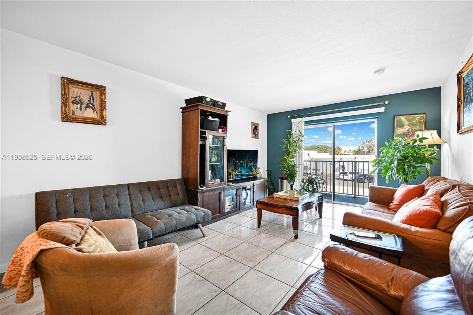 12890 NE 8th Avenue 203, North Miami, FL 33161, North Miami