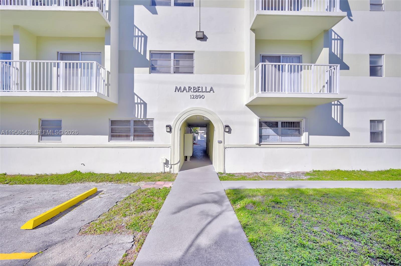 12890 NE 8th Avenue 208, North Miami, FL 33161, North Miami