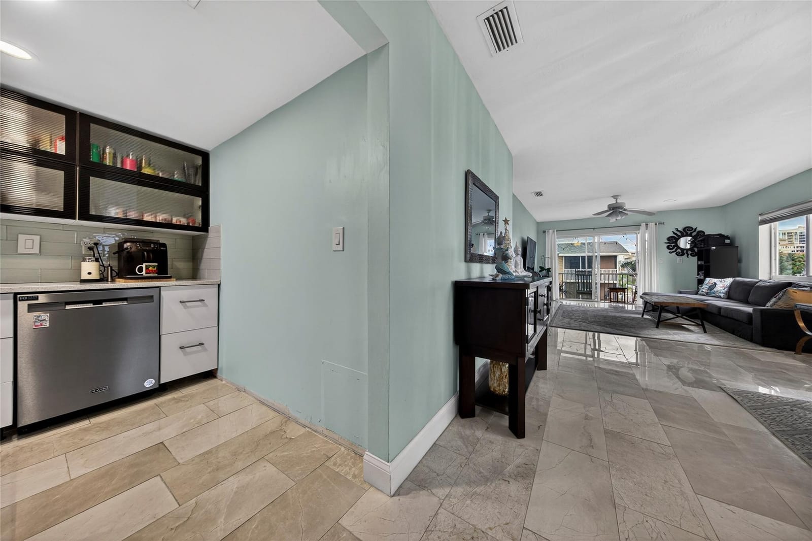 1510 SE 15th Street 310 — photo 10