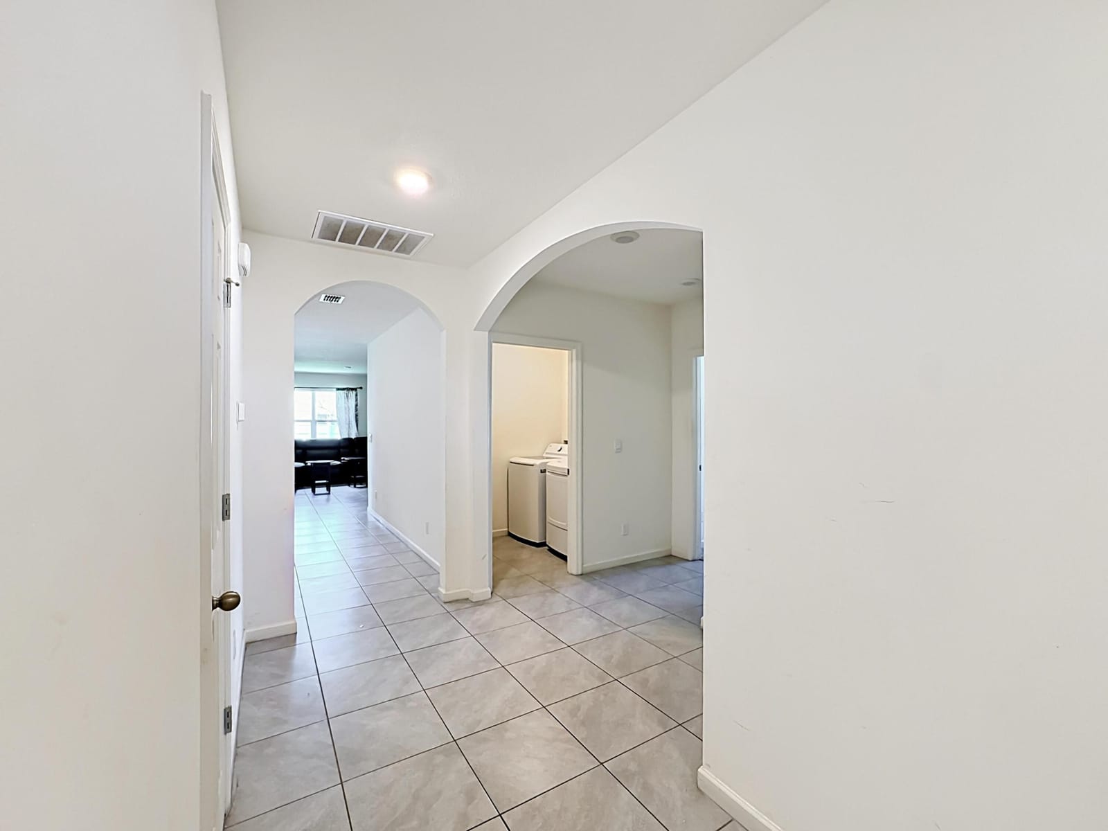 525 SW Twig Avenue — photo 10