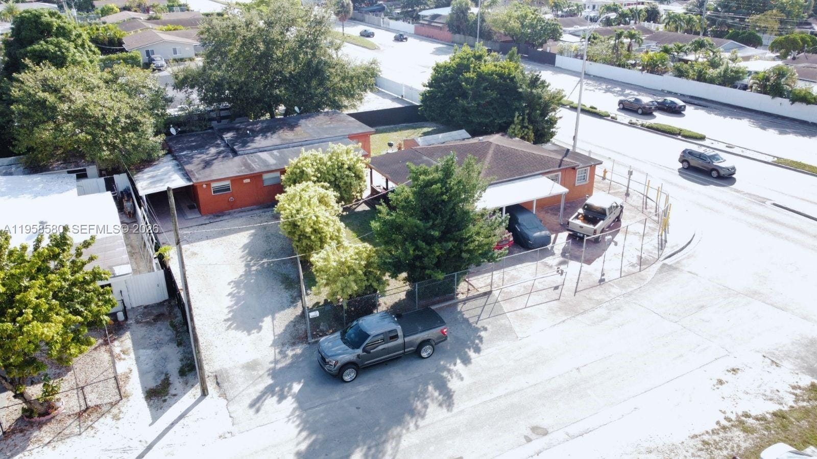 3575 NW 103rd Street, Miami, FL 33147 photo 3
