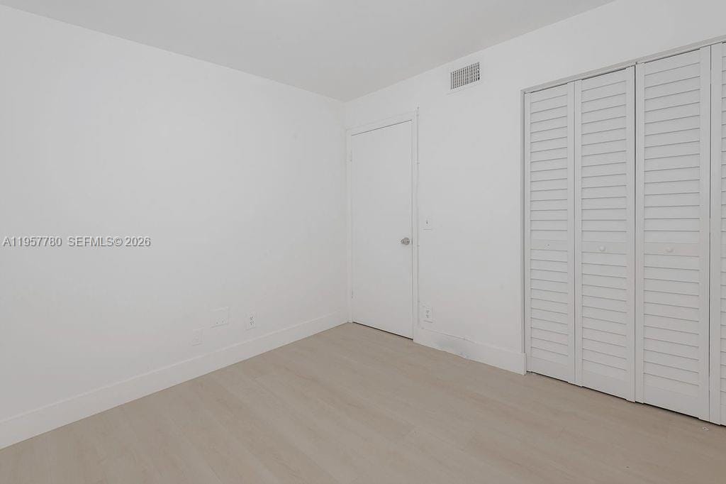 10434 Sunrise Lakes Boulevard 109, Sunrise, FL 33322 photo 16