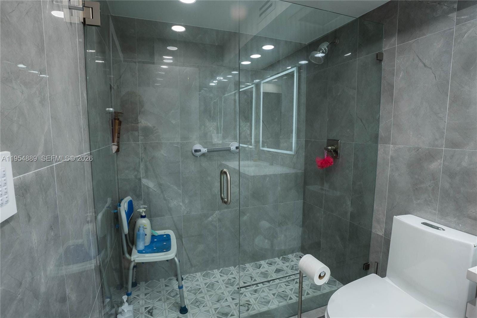 210 174th Street 309, Sunny Isles Beach, FL 33160 photo 18