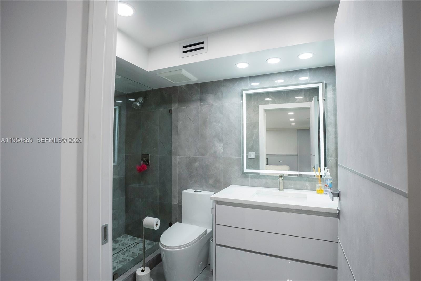 210 174th Street 309, Sunny Isles Beach, FL 33160 photo 20