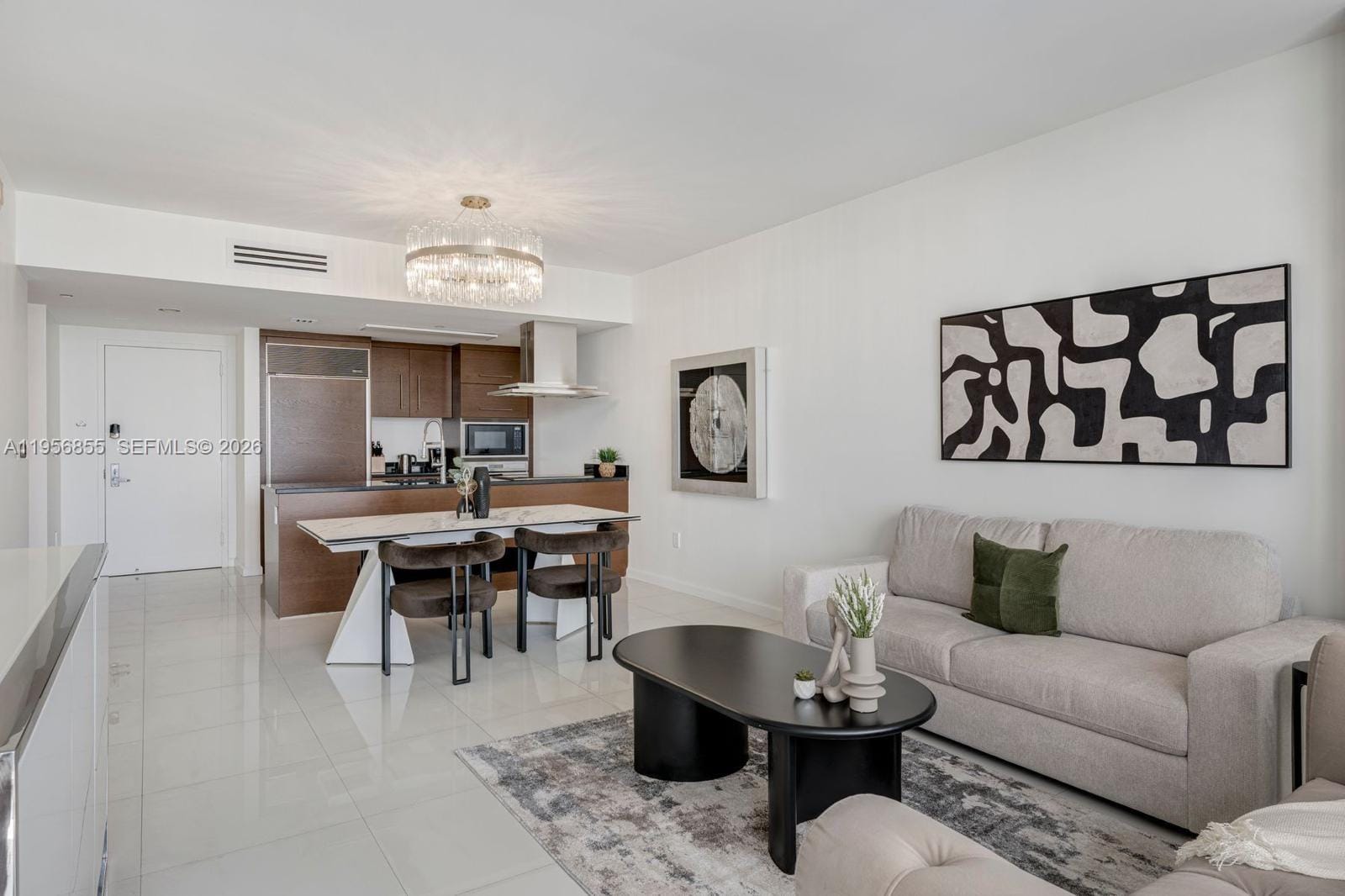 485 Brickell Avenue 4706 — photo 2