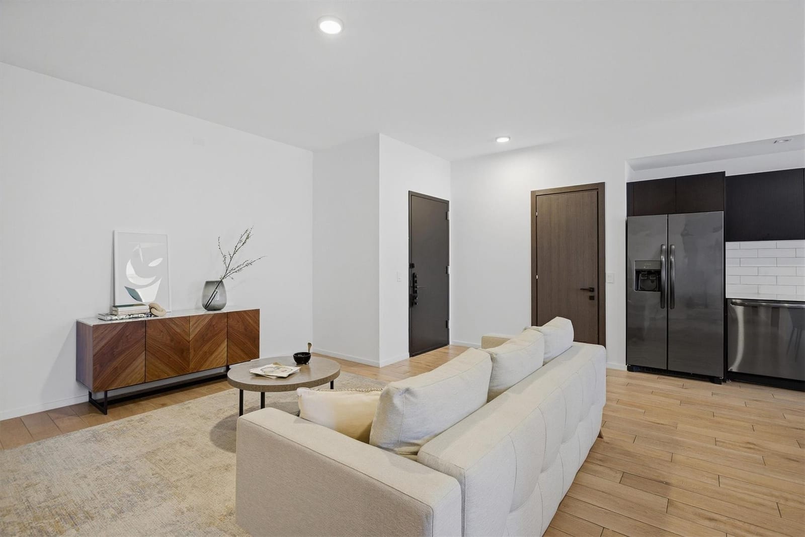 398 NE 5th Street 2017 — photo 7
