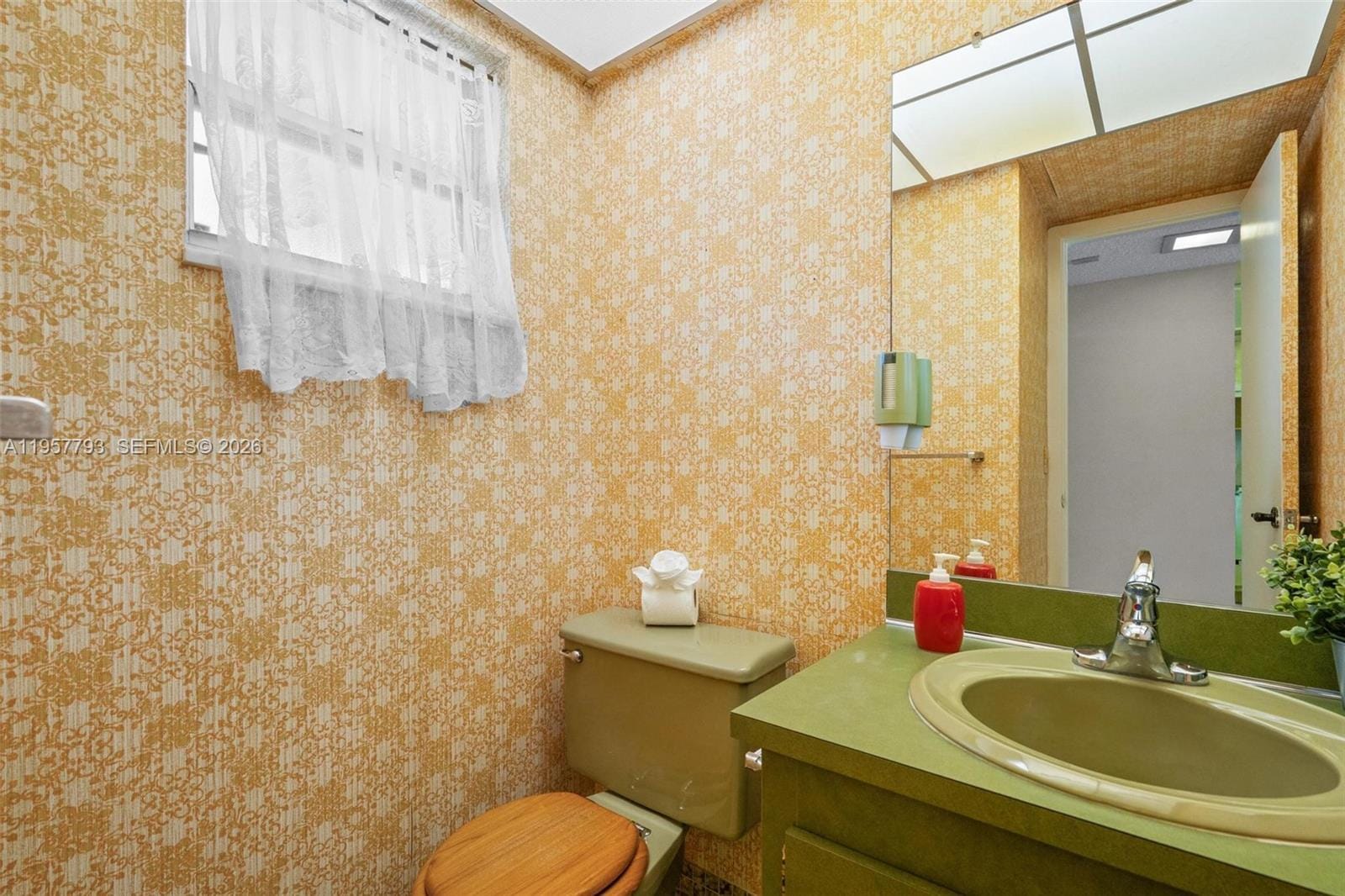 200 Ashbury Road 205 — photo 12