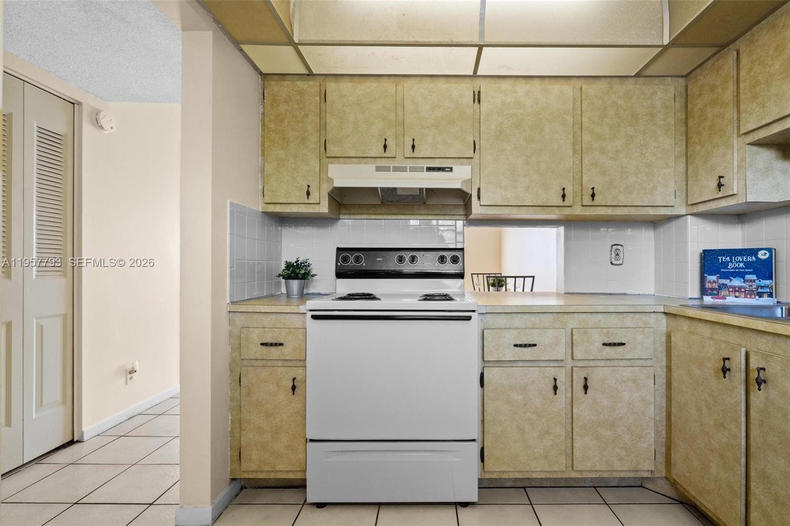 200 Ashbury Road 205, Hollywood, FL 33024 photo 16