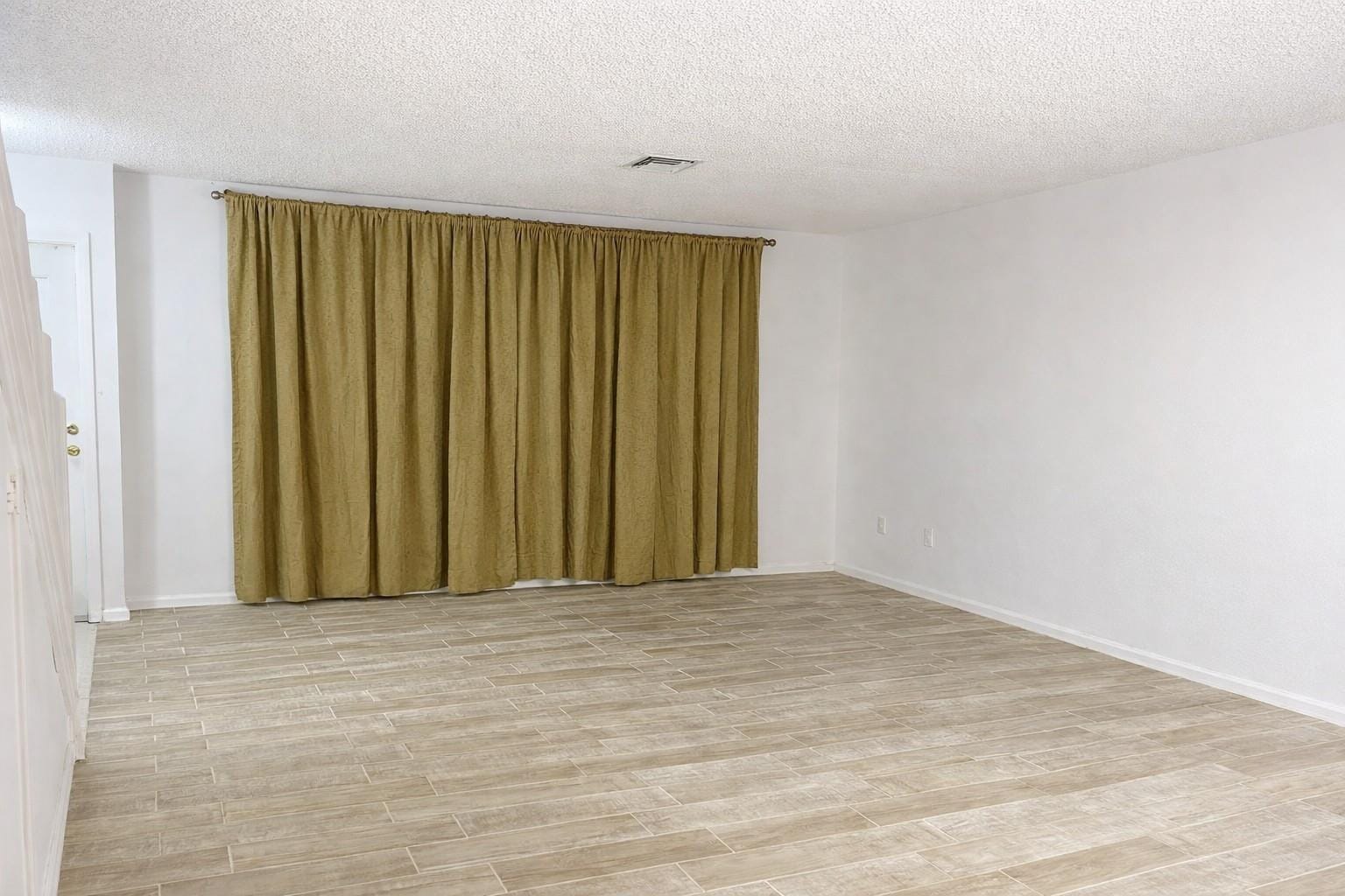 1294 White Pine Drive 1294 — photo 5