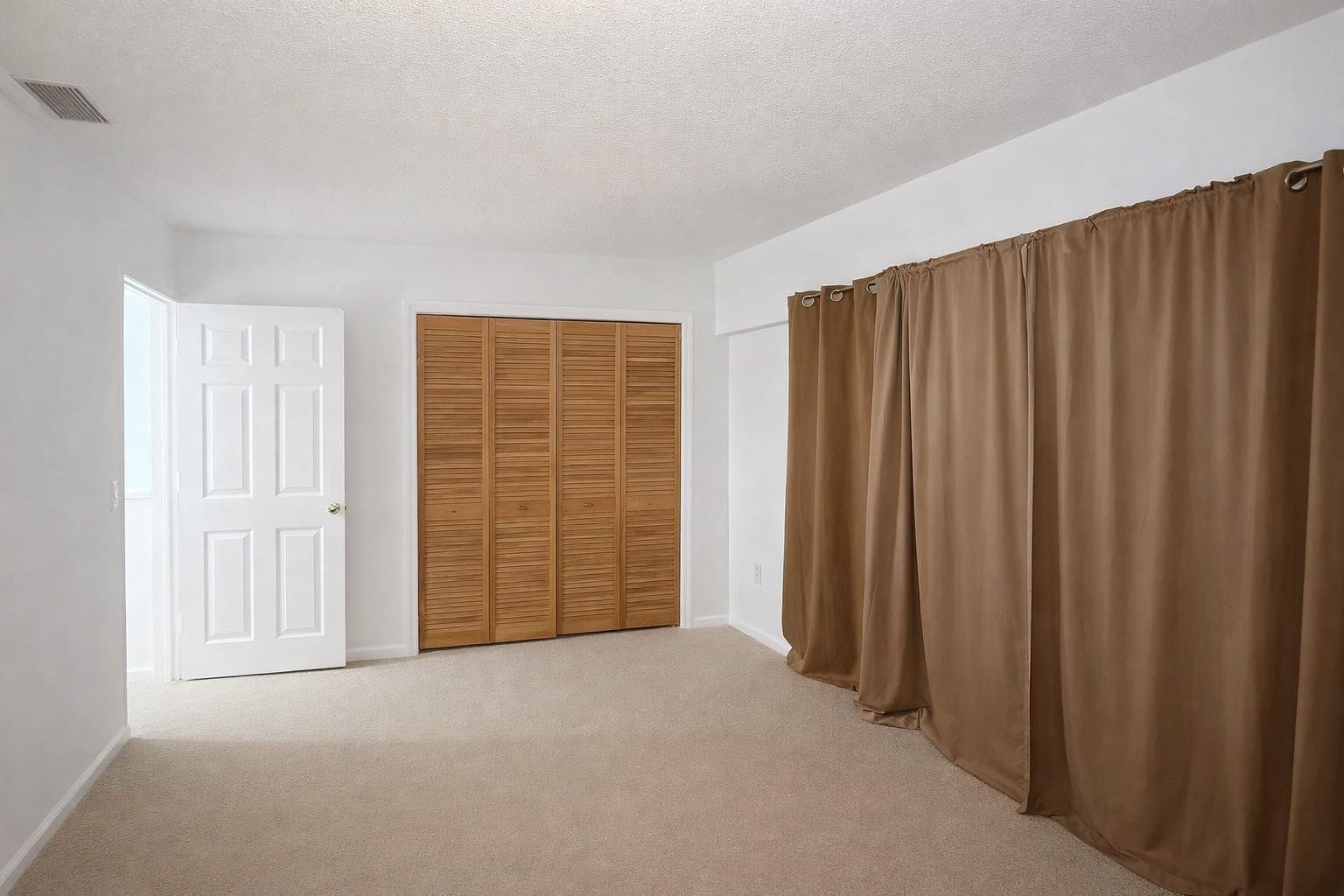 1294 White Pine Drive 1294 — photo 6