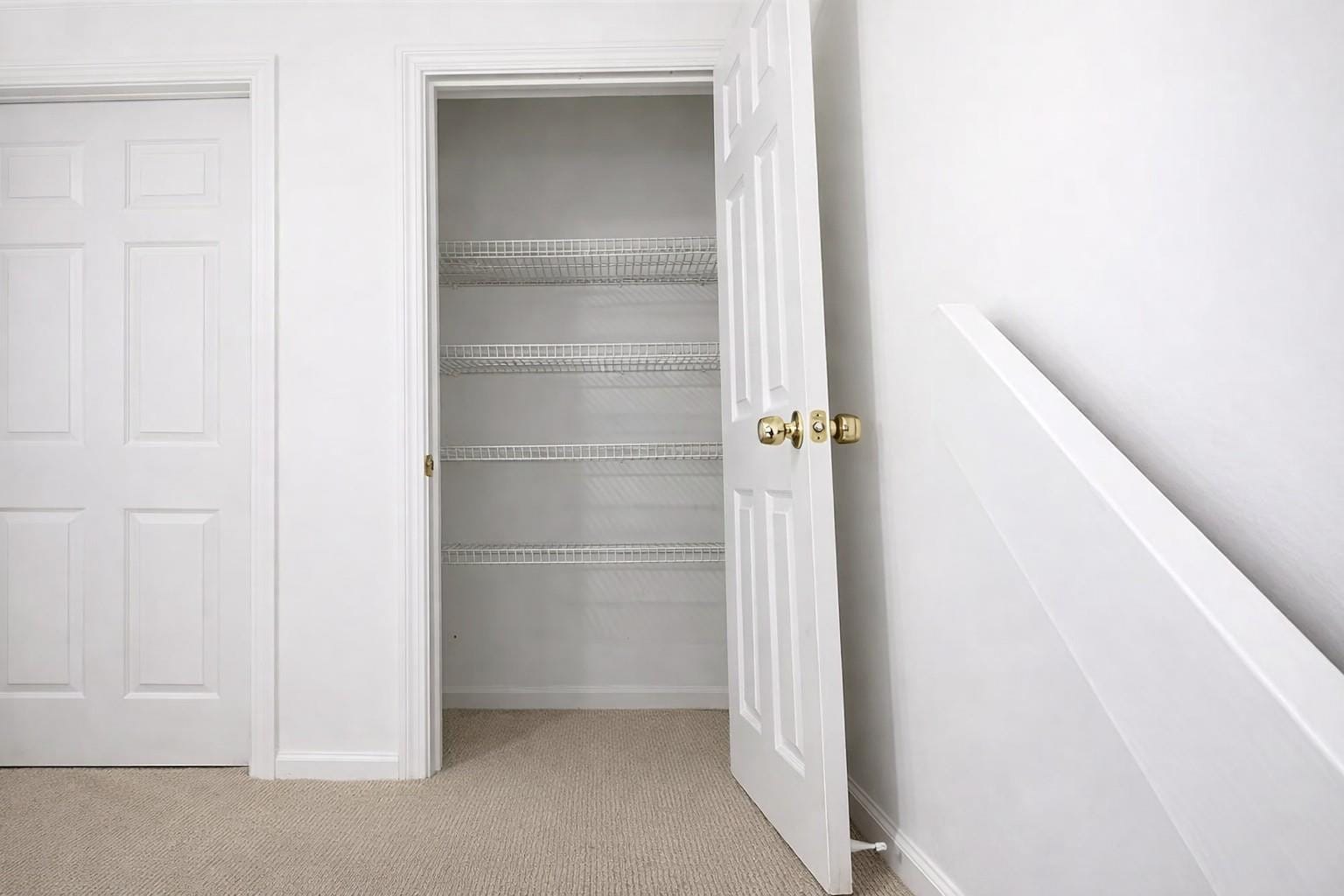 1294 White Pine Drive 1294 — photo 10