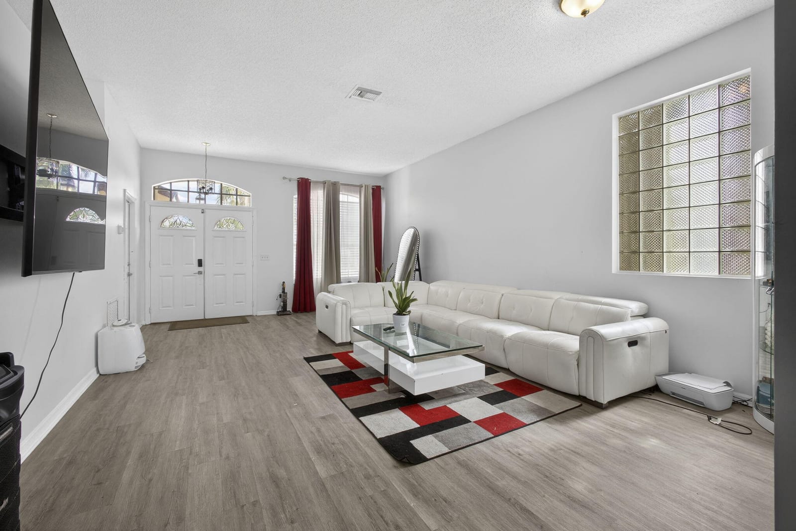 765 Lake Wellington Drive — photo 8