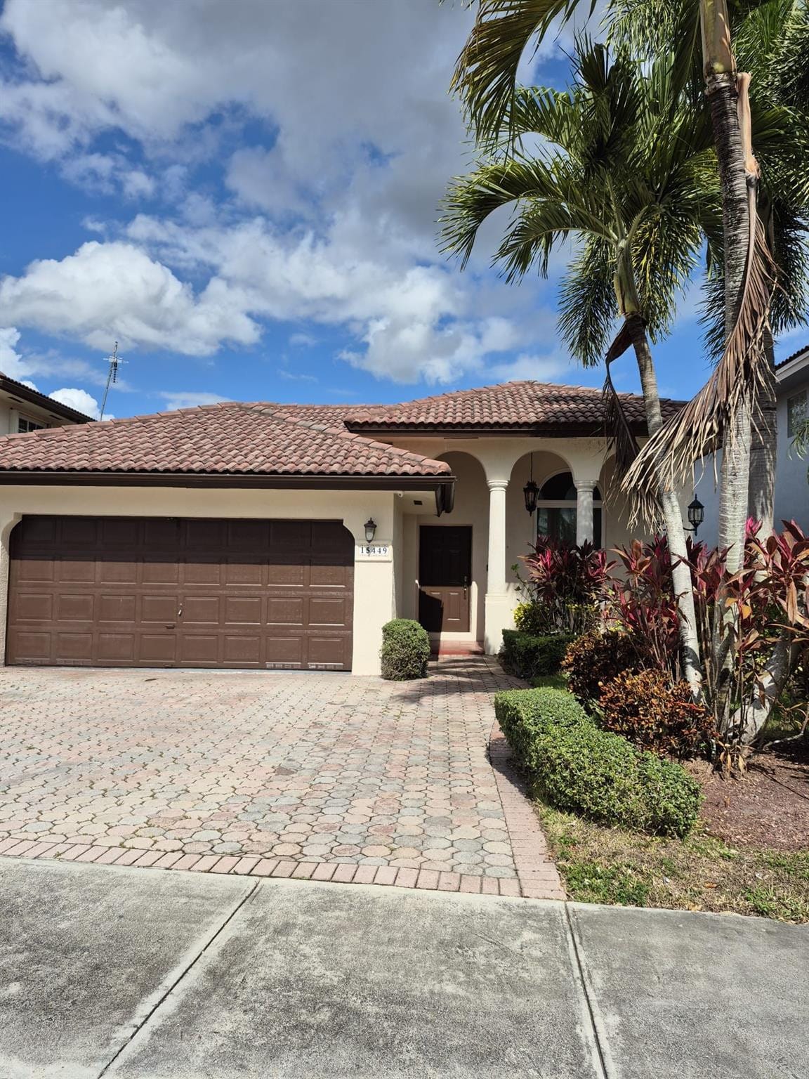 15449 SW 35th Terrace, Miami, FL 33185