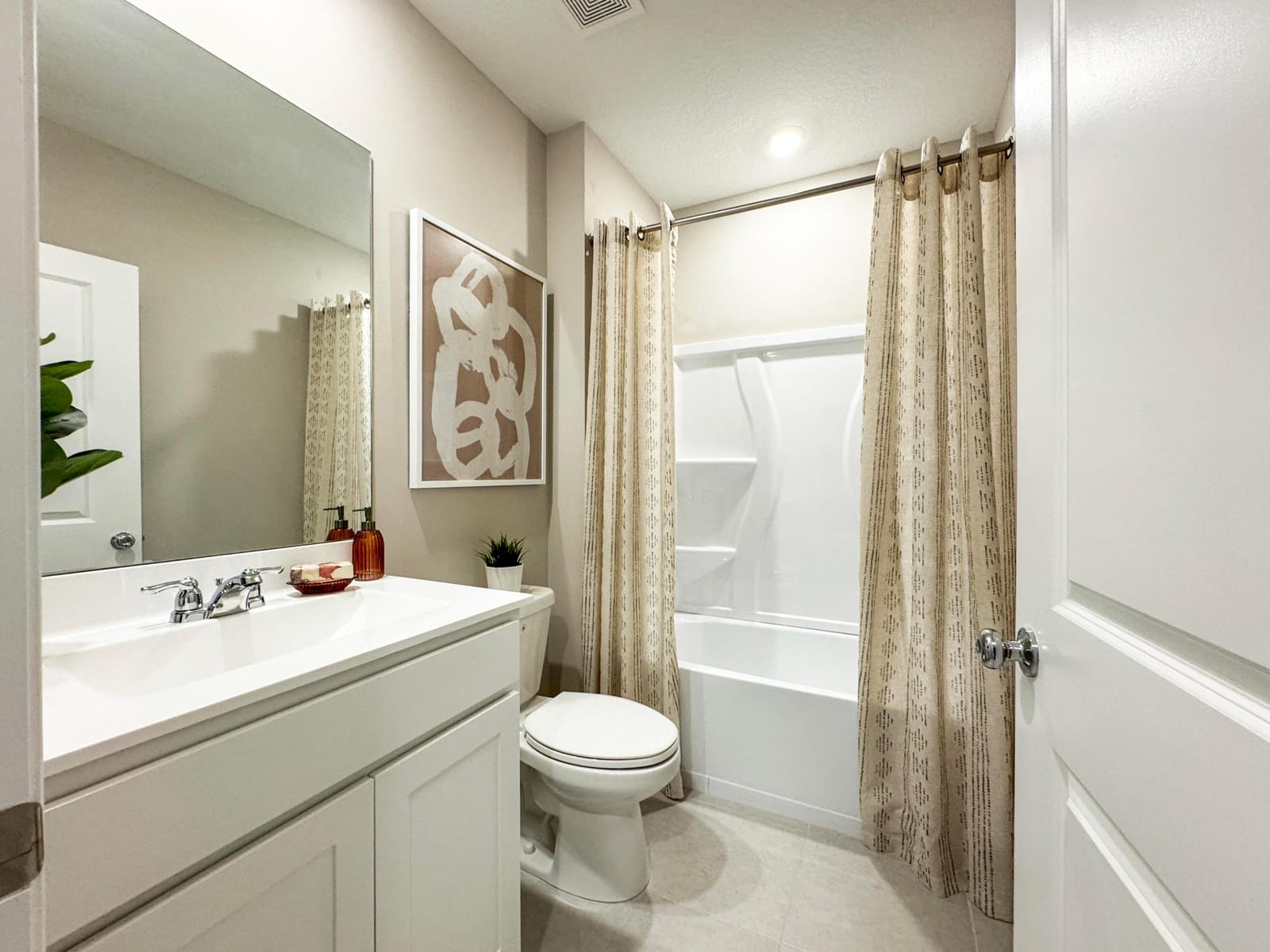 5987 NW Pickering Drive — photo 3
