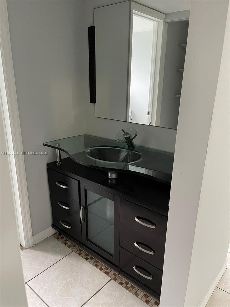 7670 SW 82nd Street H113, Miami, FL 33143 photo 14