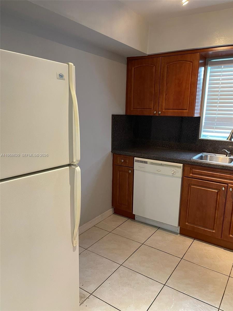 7670 SW 82nd Street H113 — photo 4