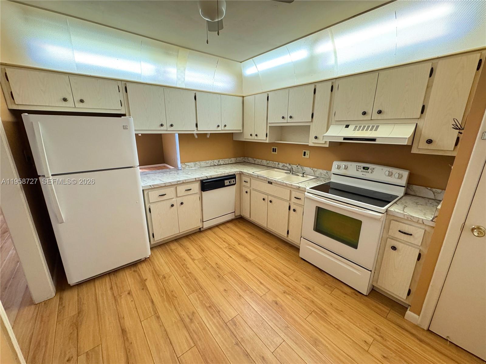 2060 NW 48th Terrace 308, Lauderhill, FL 33313, Lauderhill