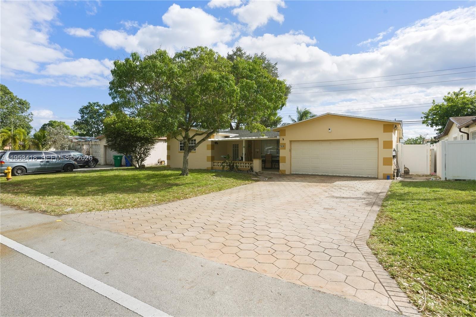 7630 Embassy Boulevard, Miramar, FL 33023 photo 2