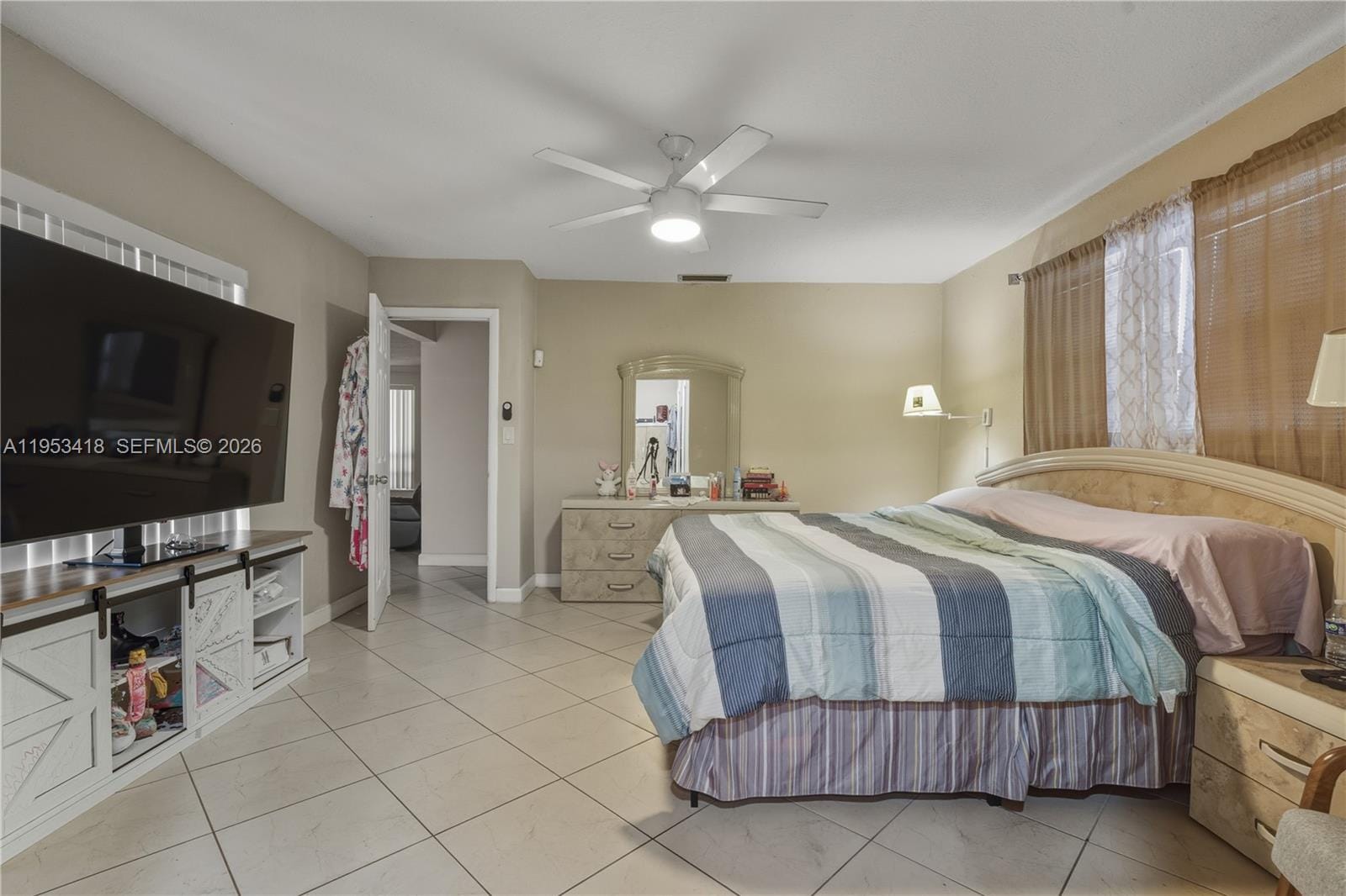 7630 Embassy Boulevard, Miramar, FL 33023 photo 14