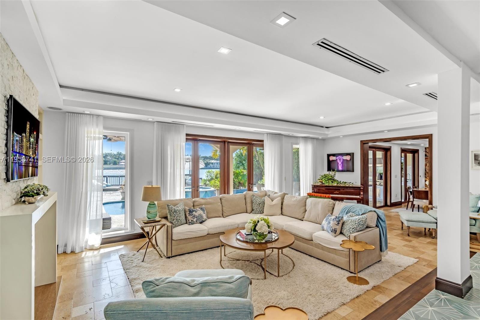 1398 Bay Drive — photo 9