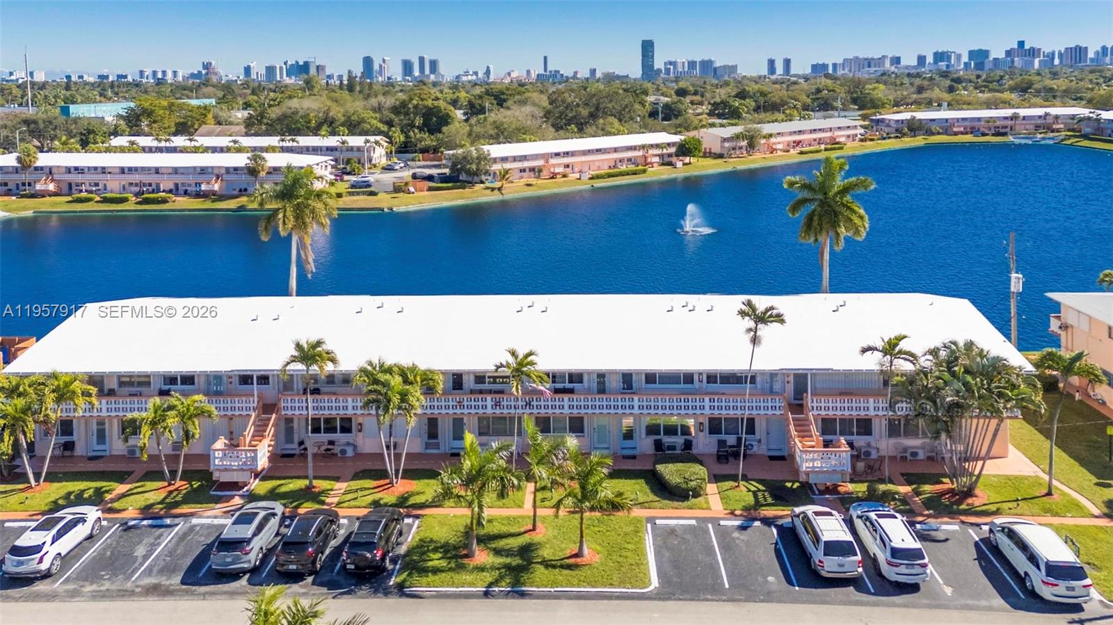 901 SW 11th Avenue 17H, Hallandale Beach, FL 33009, Hallandale Beach