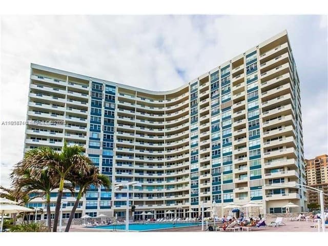 3180 S Ocean Drive 1602, Hallandale Beach, FL 33009