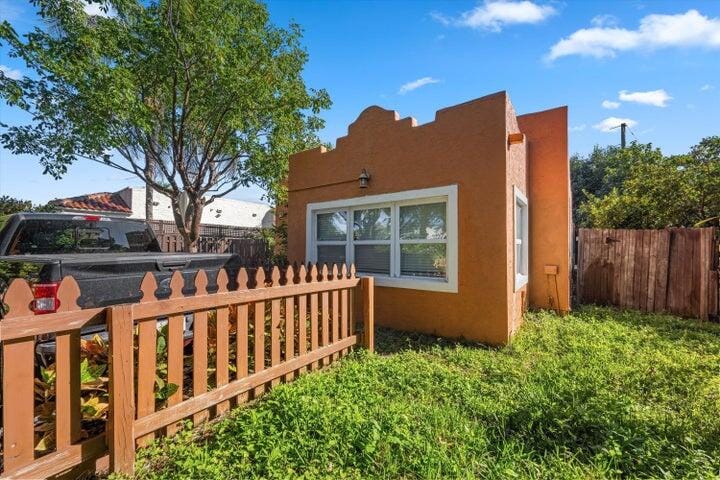 6704 Garden Avenue — photo 5