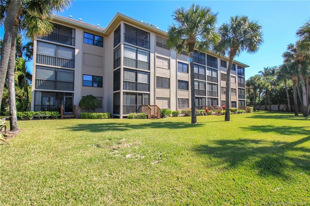 4720 NE Sandpebble Trace 203, Stuart, FL 34996 photo 22