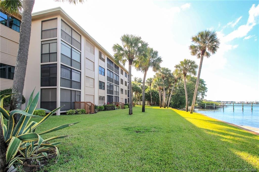 4720 NE Sandpebble Trace 203, Stuart, FL 34996 photo 23