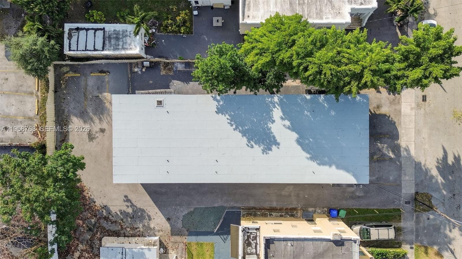 1736 NW 19th Street — photo 10