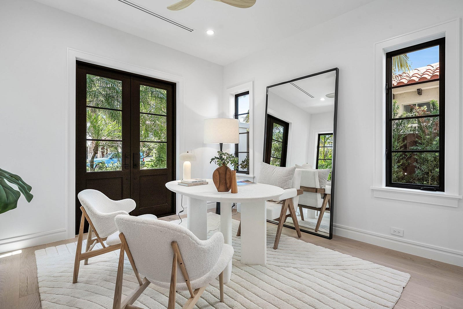 230 Pershing Way — photo 11