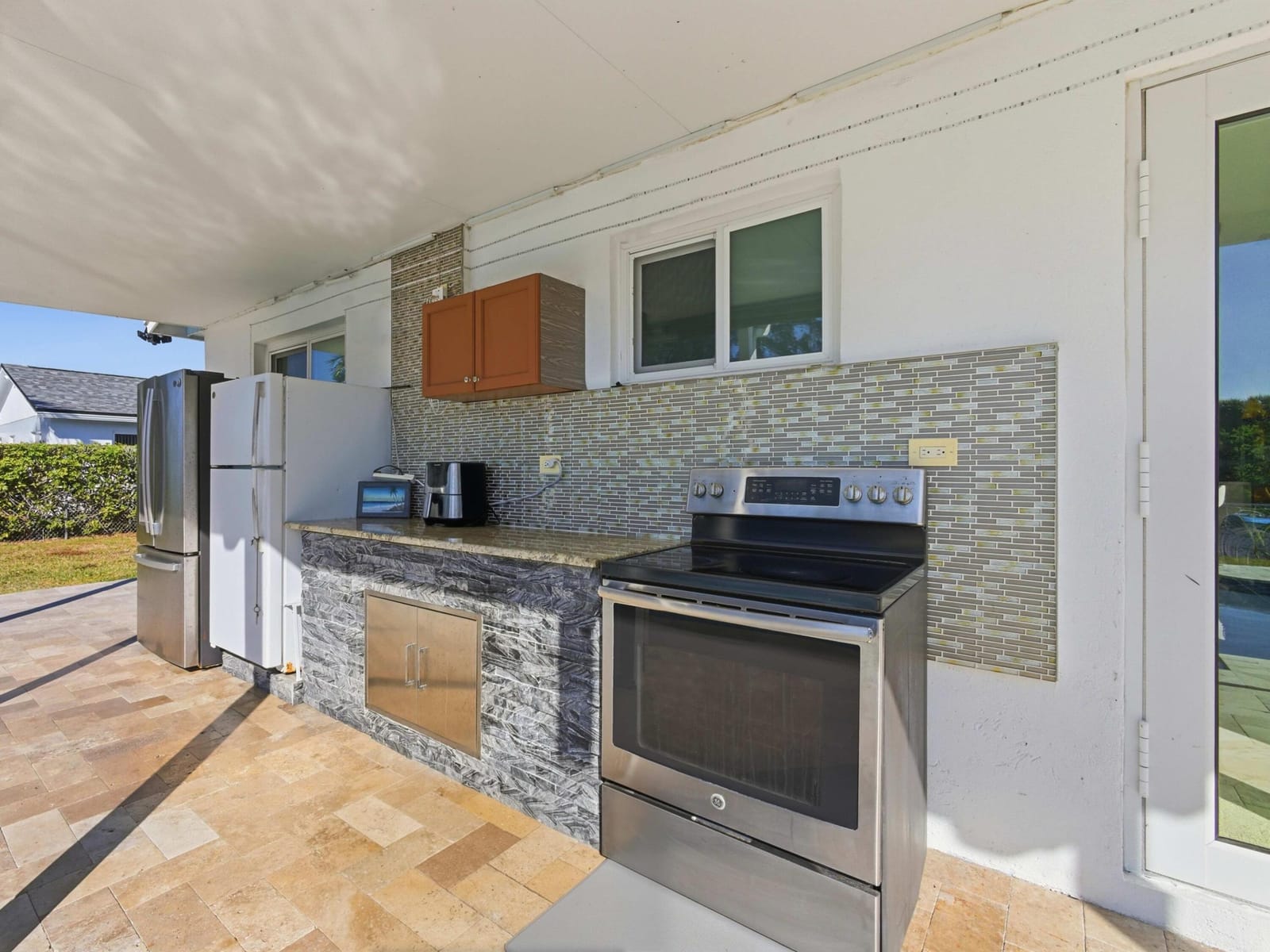 345 Lanier Drive, Palm Springs, FL 33461 photo 25