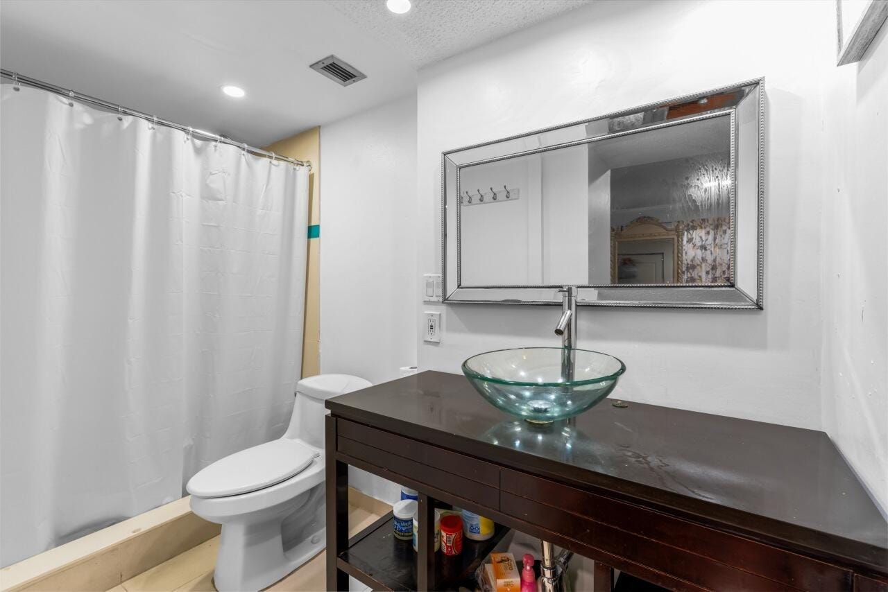 6301 N Falls Cir Drive 307, Lauderhill, FL 33319 photo 22