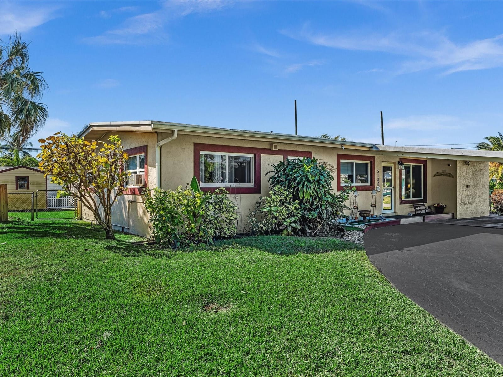 5180 SW 13th Street — photo 9