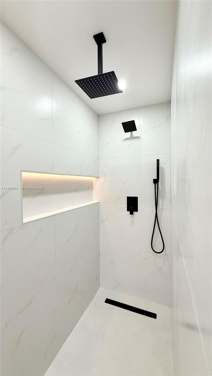 19732 NE 12th Place, Miami, FL 33179 photo 15